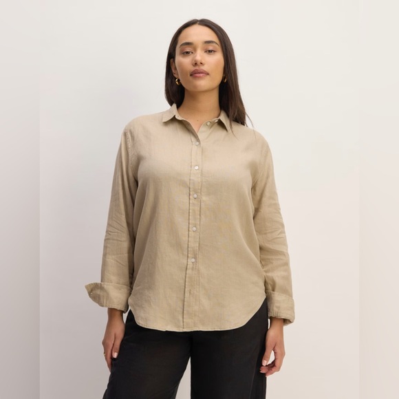 The Must-Have Shirt in Linen in Trench Coat Khaki - Picture 1 of 3